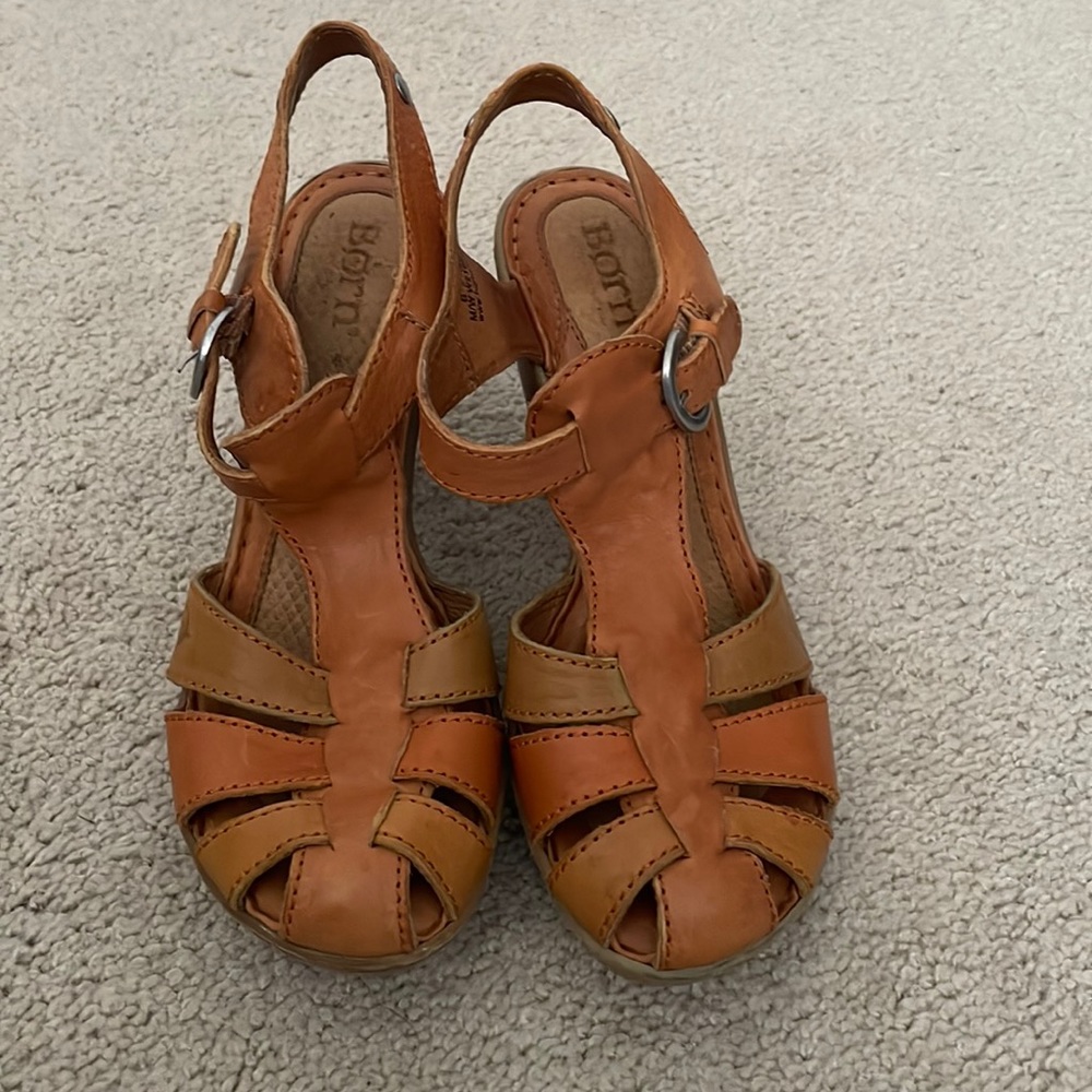 Born 4 inch sandals
